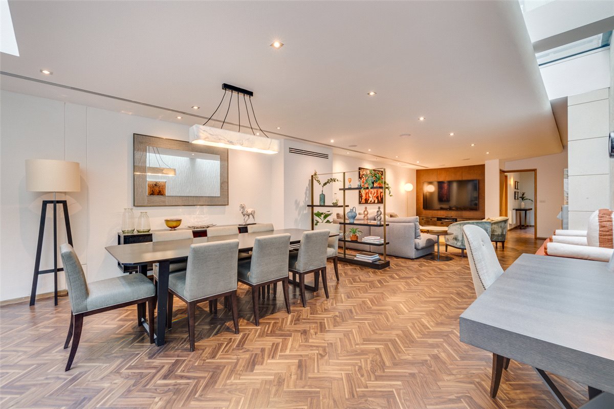 4 bedroom House, Cheval Place, Knightsbridge, SW7 - Available, Image 18