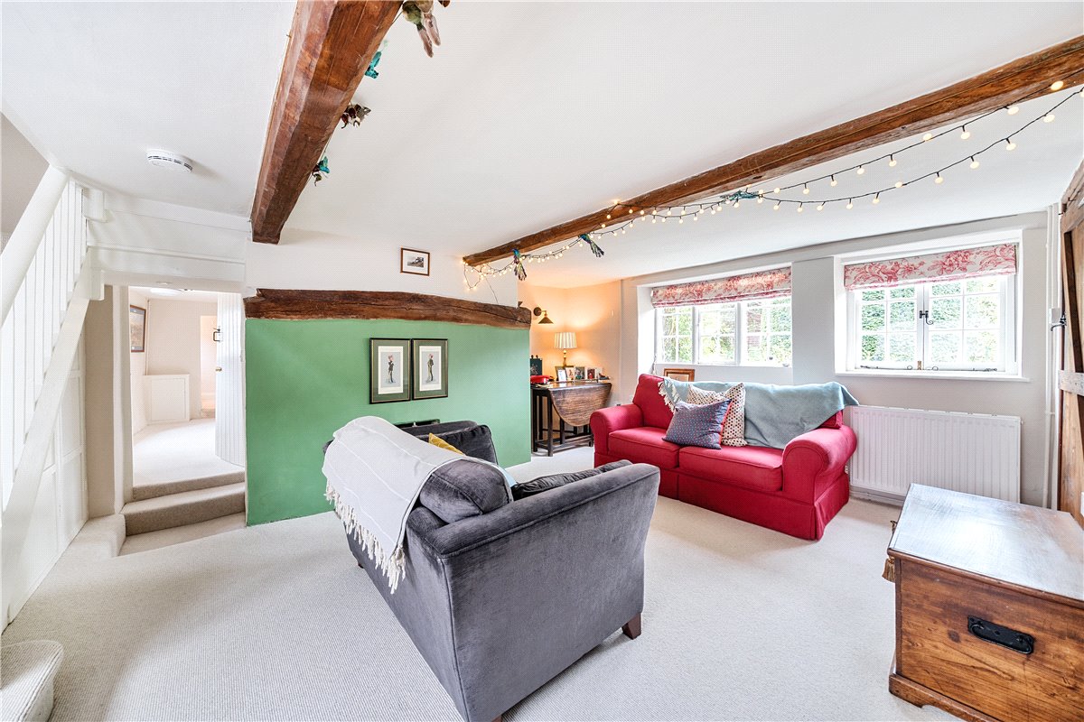 2 bedroom House, Castle Street, Aldbourne, SN8 - Sold, Image 2