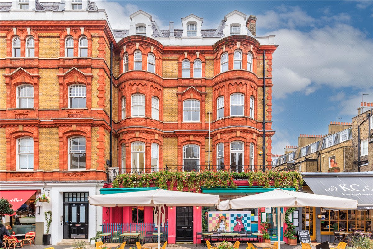 2 bedroom Maisonette, Exhibition Road, South Kensington, SW7 - Available, Image 9
