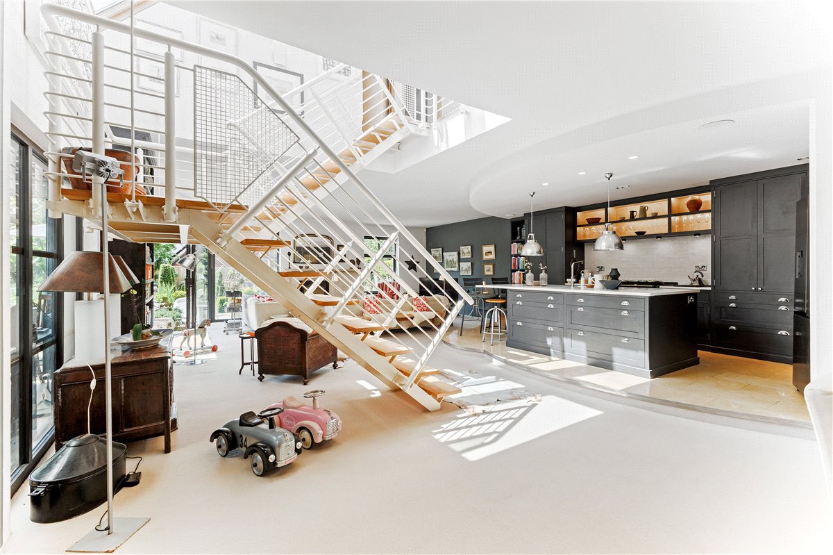 3 bedroom House, Lockeridge, Marlborough, SN8 - Sold STC, Image 11