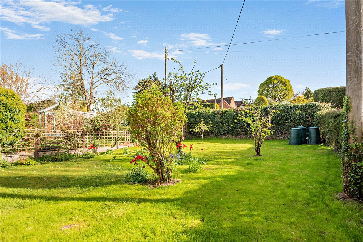 3 bedroom House, Pennys Hatch, Kingsclere, RG20 - Sold STC, Image 16
