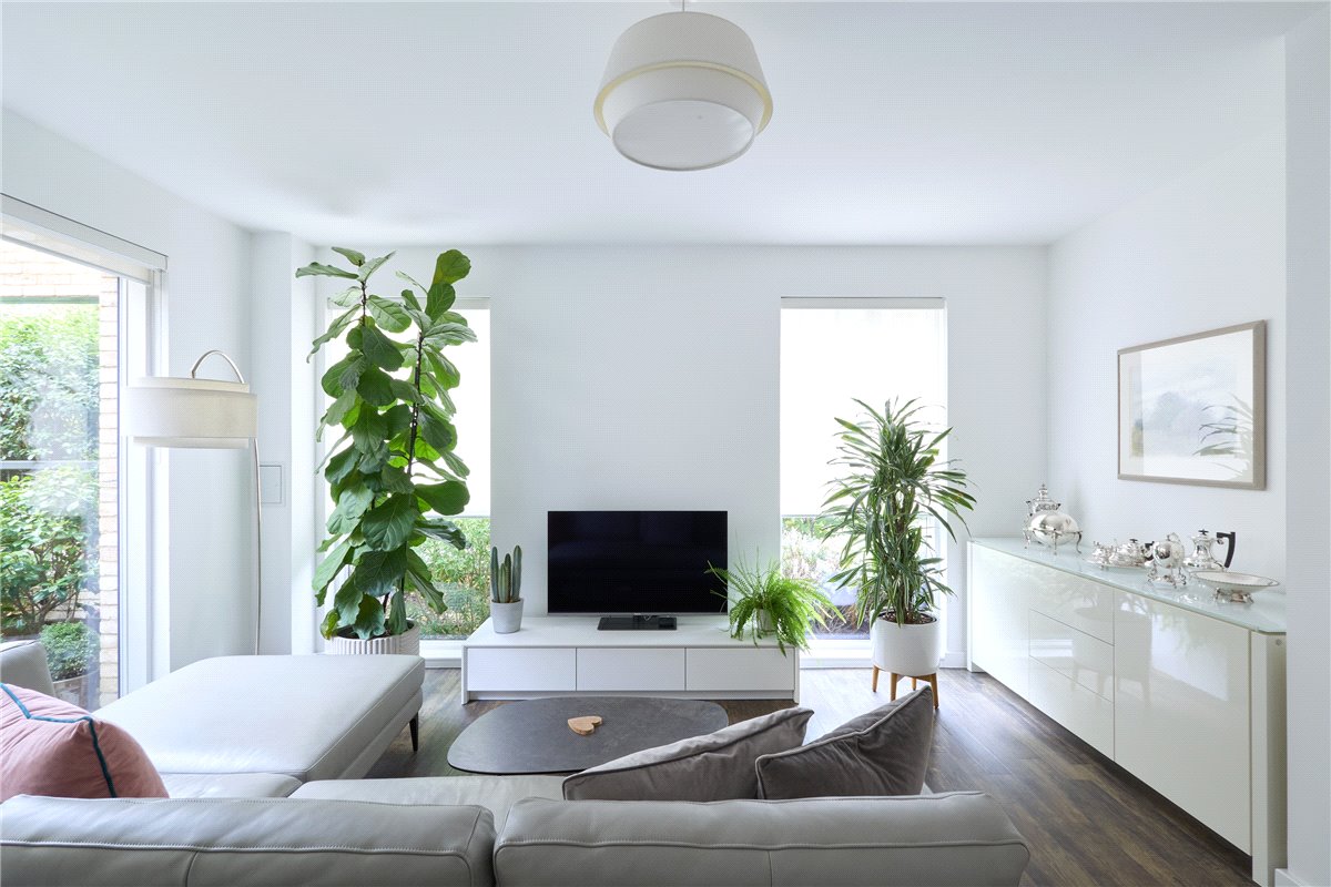 3 bedroom House, Windmill Drive, Trumpington, CB2 - Sold STC, Image 6