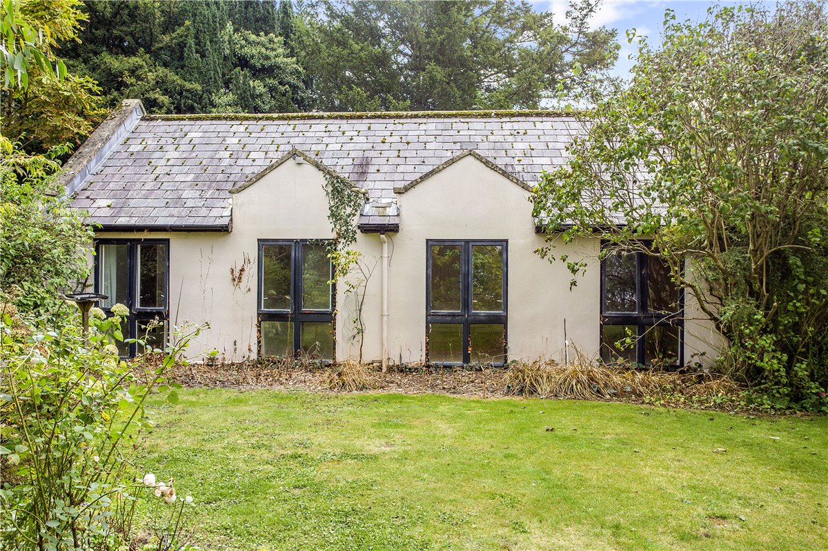 8 bedroom House, Castlefields, Calne, SN11 - Available, Image 13