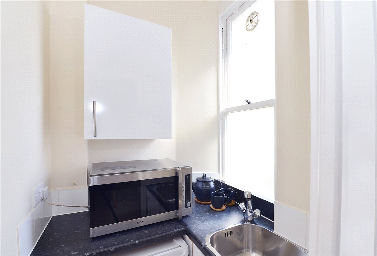 1 bedroom Flat, Hill Street, Mayfair, W1J - Available, Image 1
