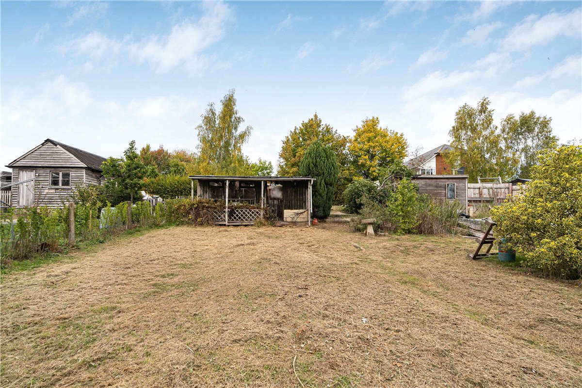 2 bedroom House, Whittonditch Road, Ramsbury, SN8 - Available, Image 11