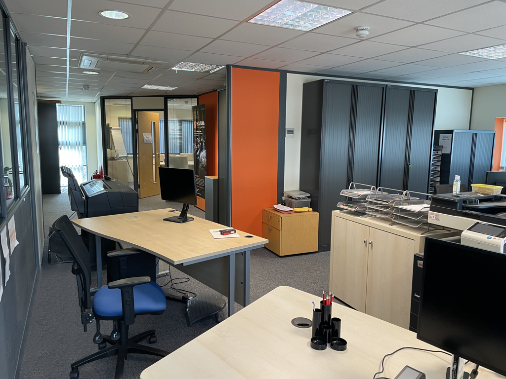 1062 Sq Ft, First Floor D10 Glyme Court, Kidlington, OX5 - Available, Image 1