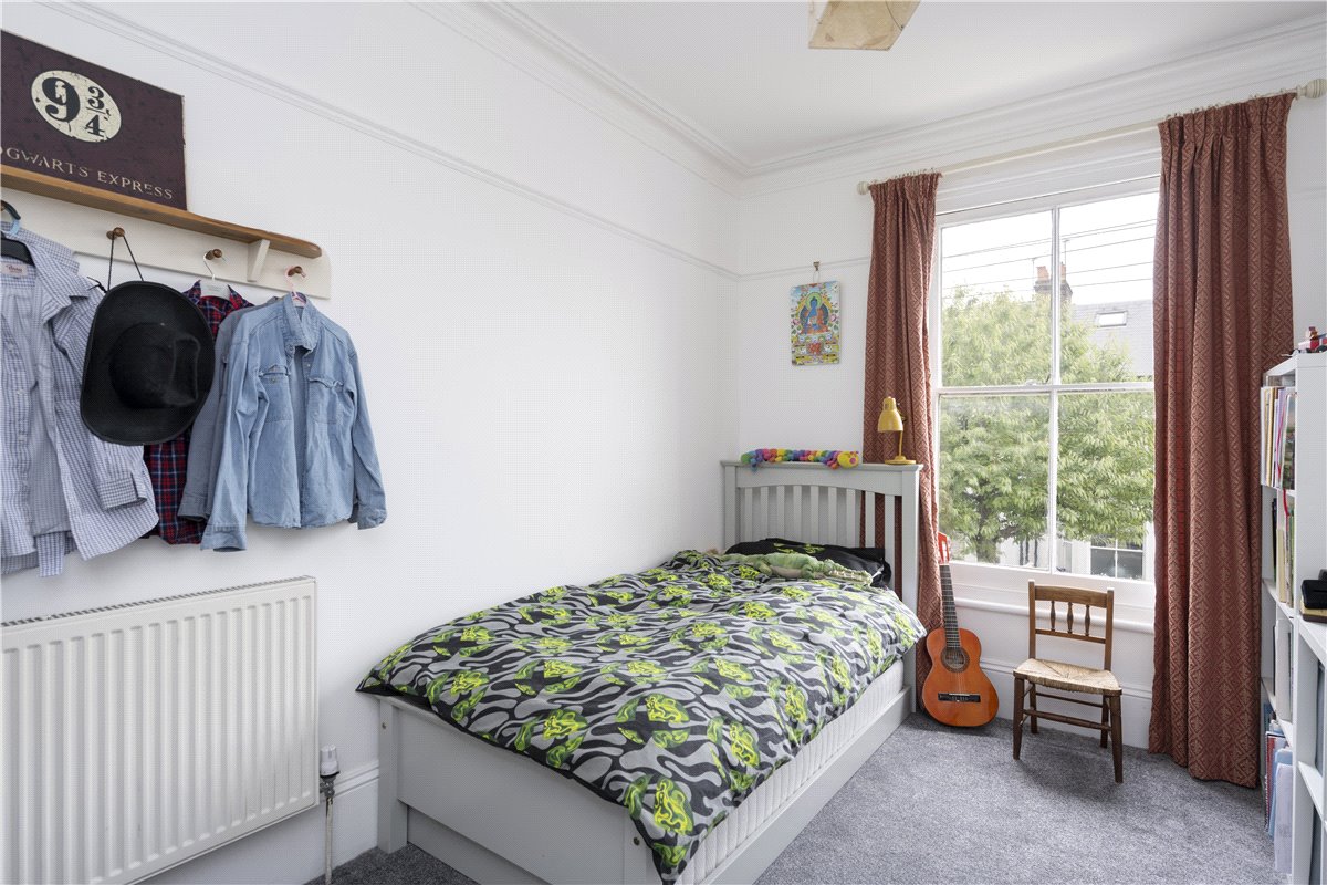 3 bedroom House, Bellevue Village, Wandsworth Common, SW17 - Available, Image 7