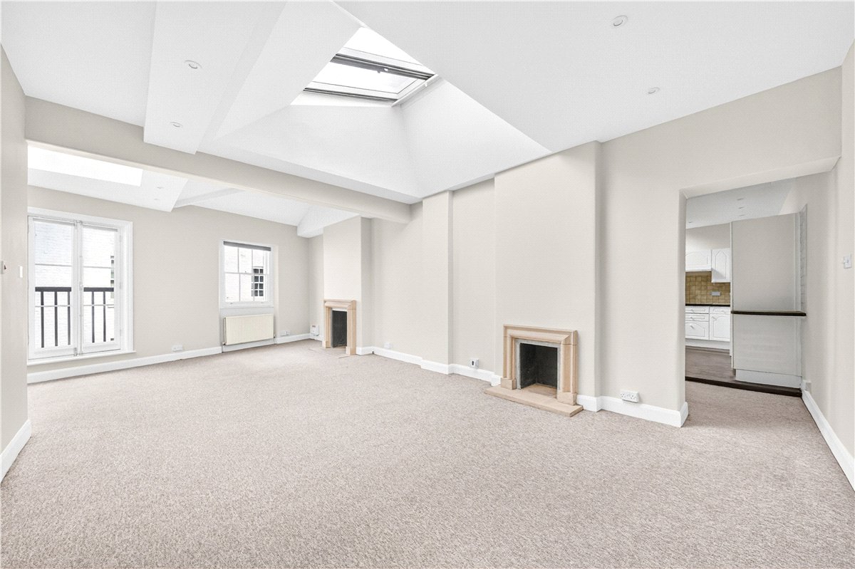 1 bedroom Flat, Thurloe Place Mews, South Kensington, SW7 - Available