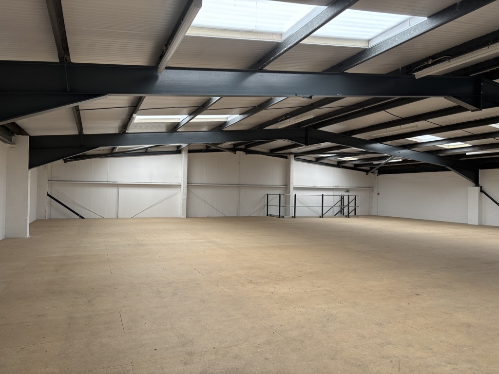 9605 Sq Ft, Pig Lane, Bishop Stortford, CM23 - Available, Image 2