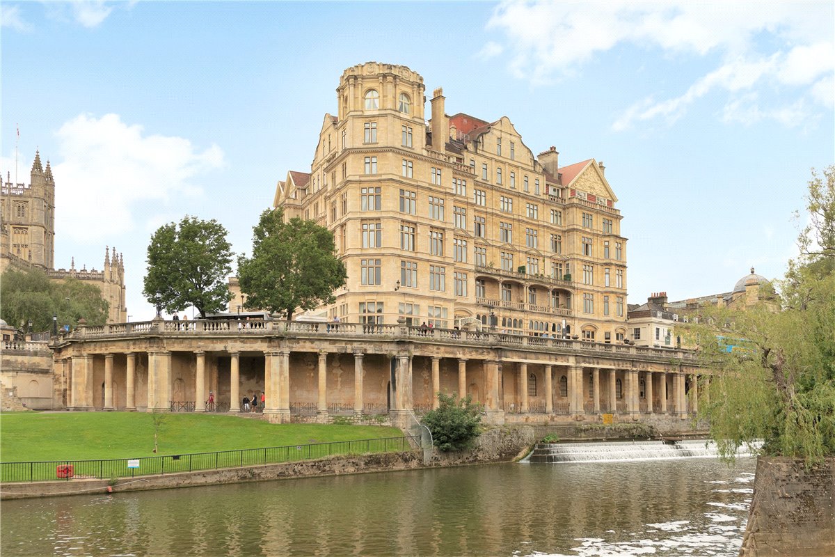 2 bedroom Flat, The Empire, Grand Parade, BA2 - Available, Image 1