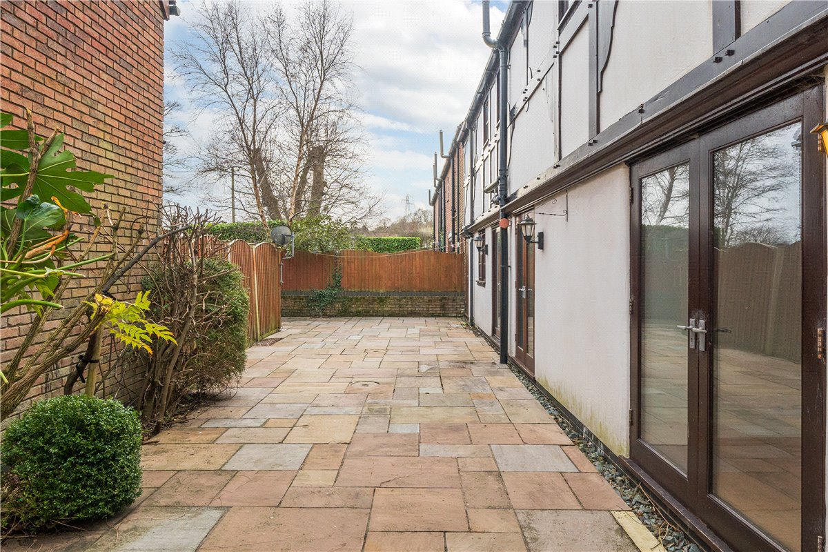4 bedroom House, Stableford, Newcastle-Under-Lyme, ST5 - Available, Image 1