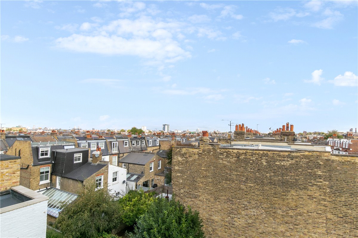 2 bedroom Flat, Waldemar Avenue, London, SW6 - Sold, Image 5