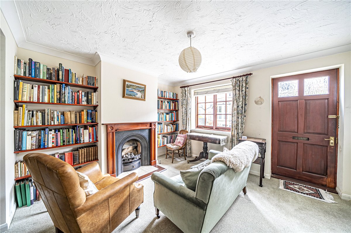 2 bedroom House, Hyde Close, Winchester, SO23 - Sold, Image 10