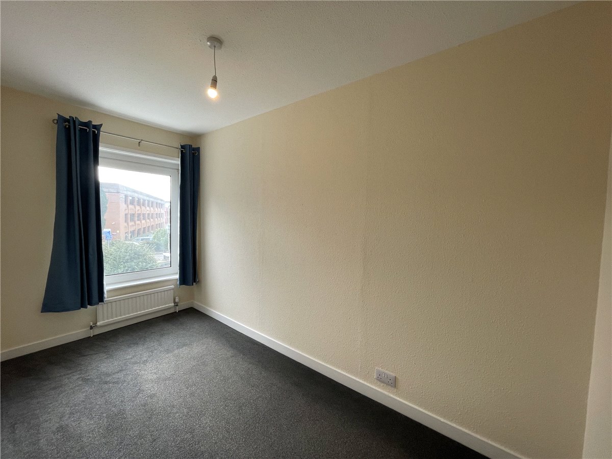 2 bedroom House, Marlborough Street, Andover, SP10 - , Image 8