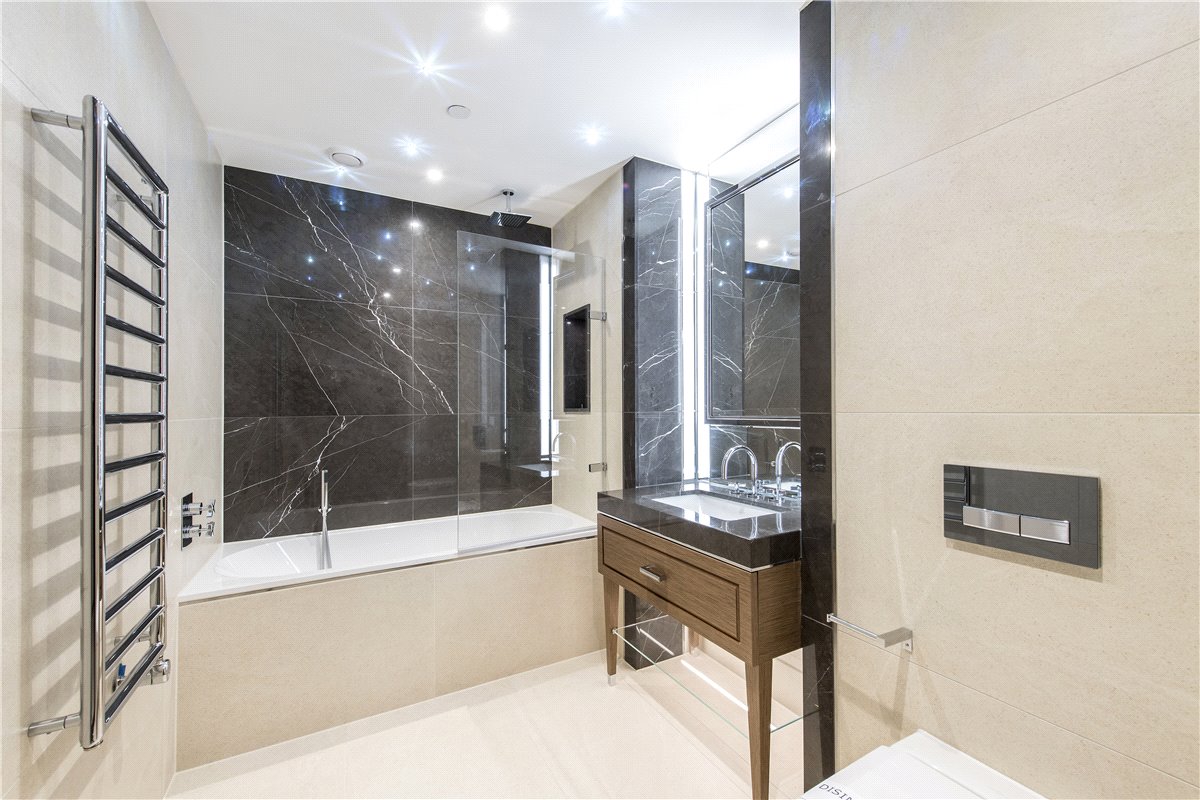 1 bedroom Flat, Strand, Mayfair, WC2R - Available, Image 5