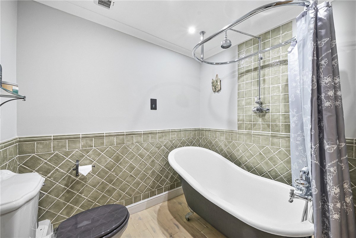 3 bedroom House, Main Street, Bilbrough, YO23 - Available, Image 12