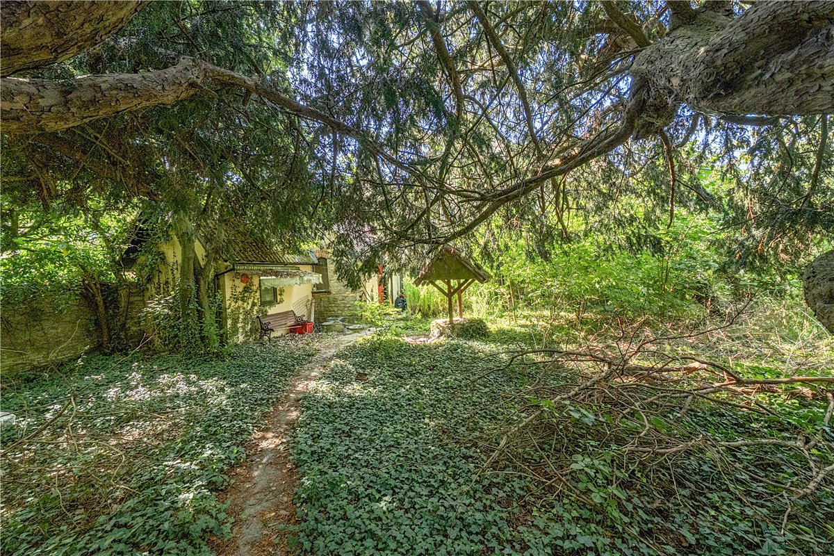 4 bedroom House, Oxford Road, Calne, SN11 - Available, Image 9