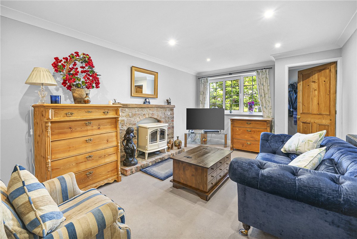3 bedroom House, Main Street, Bilbrough, YO23 - Available, Image 2