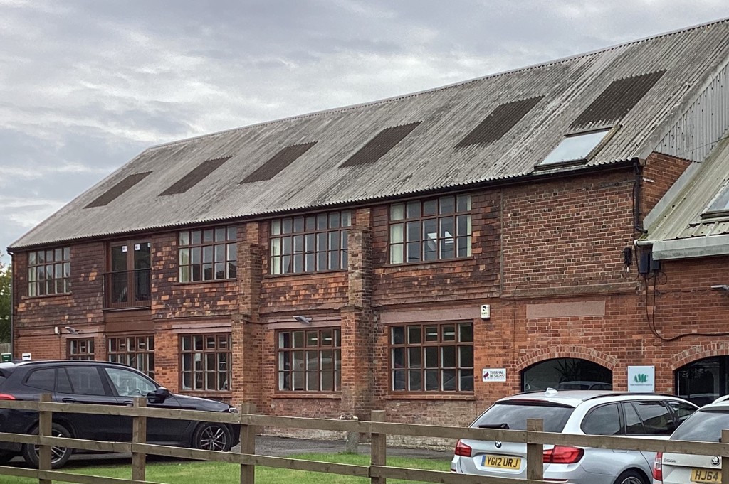 1846 Sq Ft, Broadway, Devizes, SN10 - Available