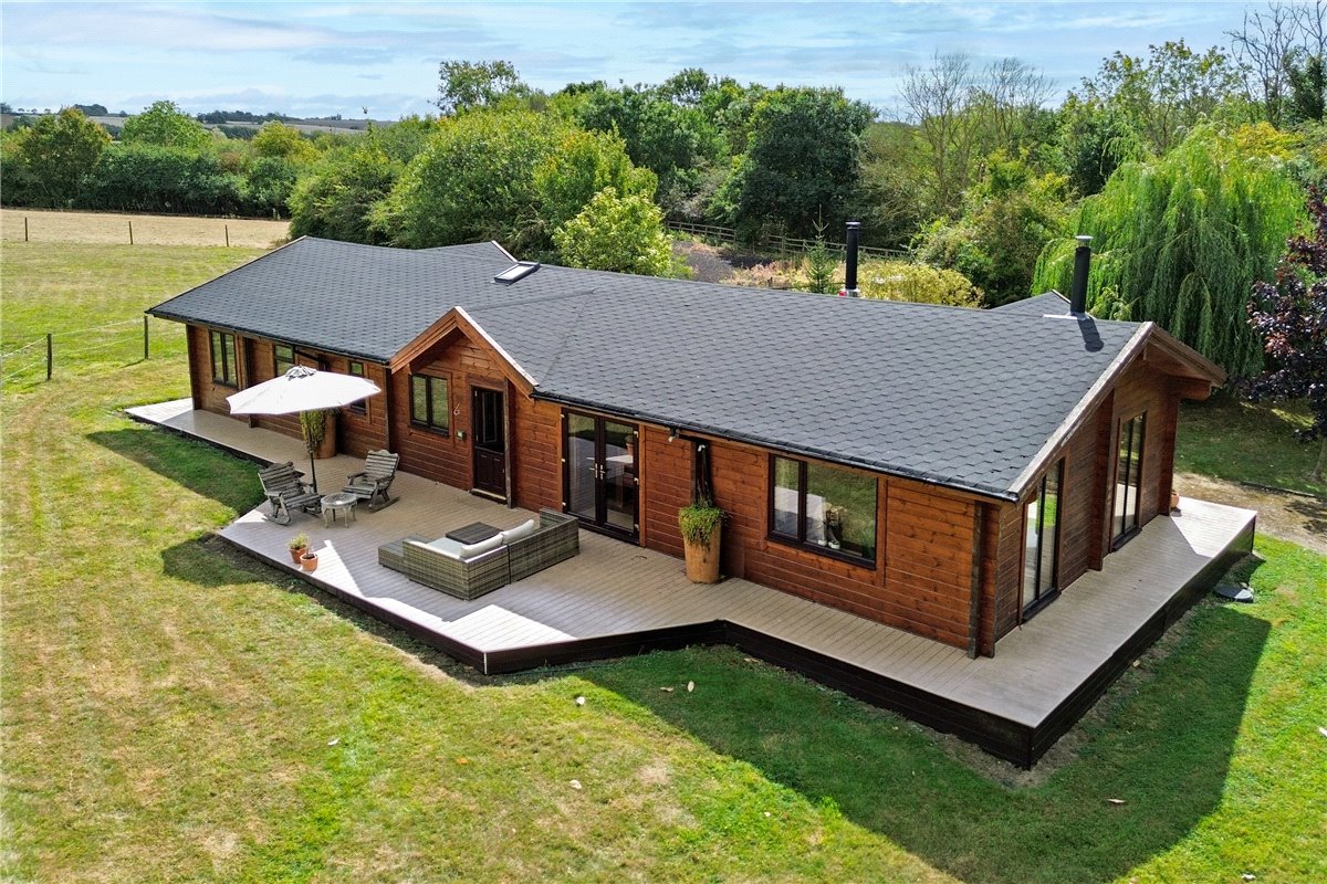 3 bedroom House, Station Road, Tilbrook, PE28 - Available, Image 12