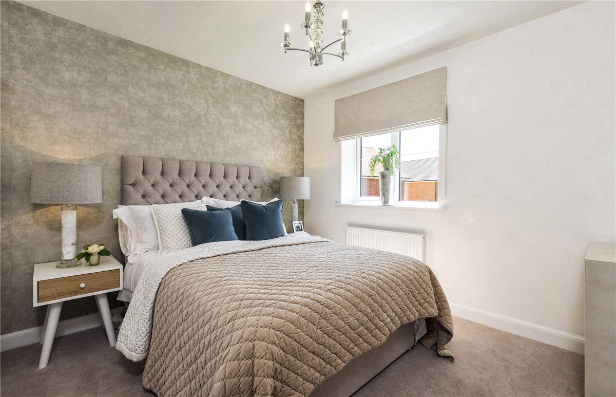 3 bedroom House, Princess Gardens, Bishops Green, RG20 - Available, Image 17