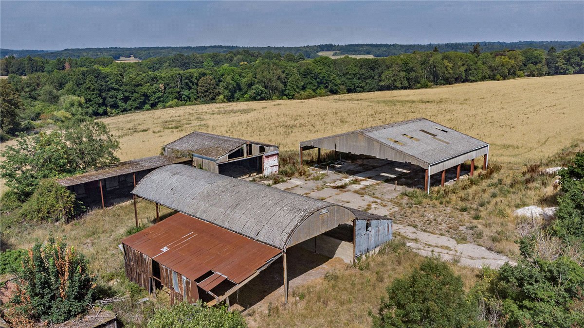 22.41  Land, Buscot Road, Bradfield Southend, RG7 - Sold STC