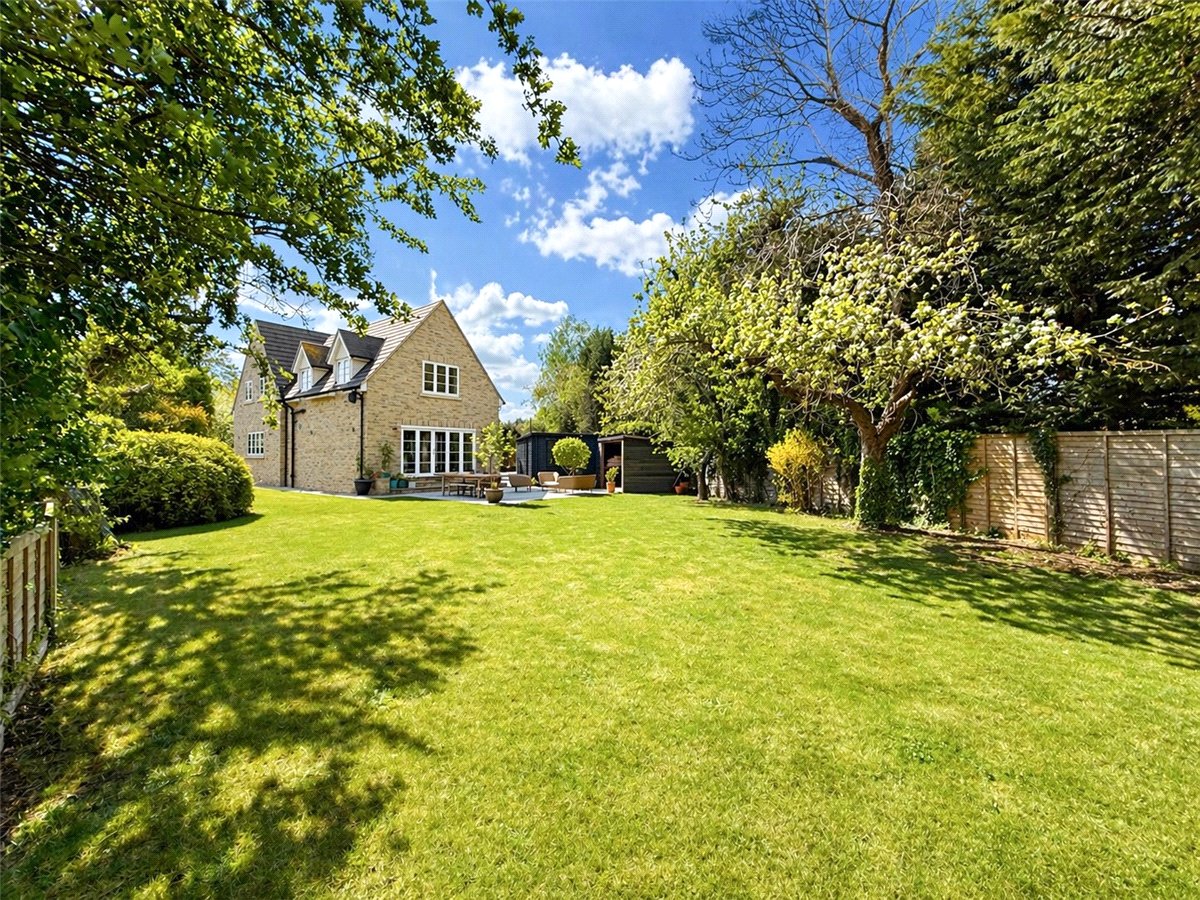 4 bedroom House, Cambridge Road, Oakington, CB24 - Sold STC, Image 3
