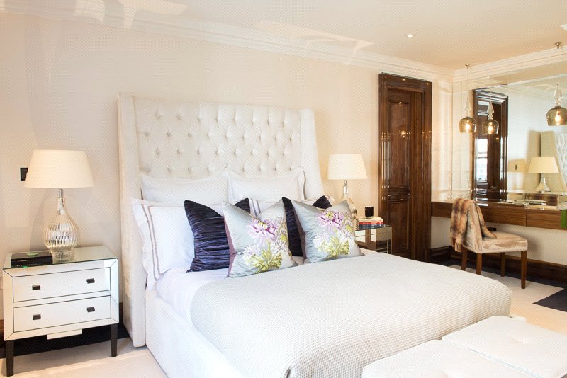 2 bedroom Maisonette, Grosvenor Hill, Mayfair, W1K - Available, Image 4