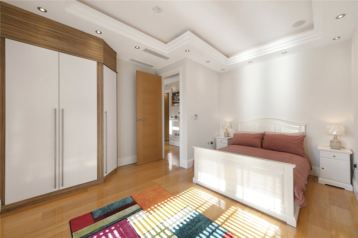 5 bedroom House, Fulham Palace Road, Fulham, SW6 - Available, Image 29