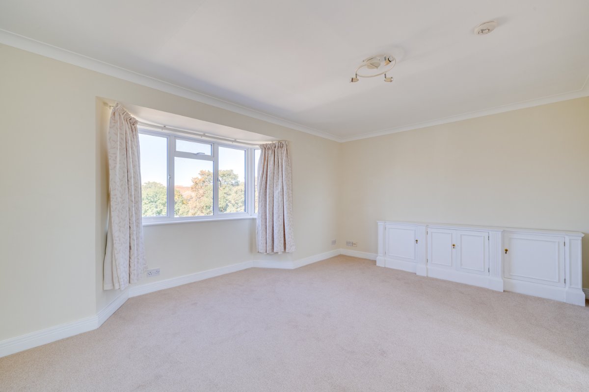 1 bedroom Residential, St. Leonards Road, London, SW14 - , Image 3