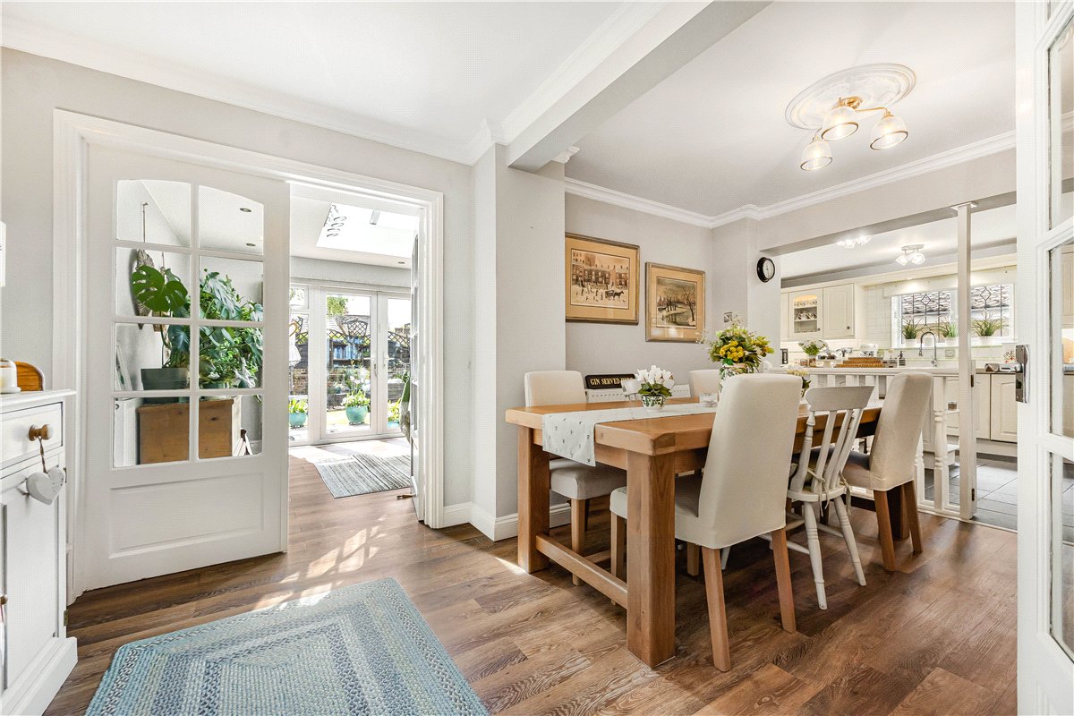 5 bedroom House, Forge Close, Milton Lilbourne, SN9 - Available, Image 2