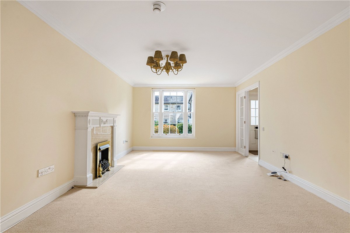 2 bedroom House, St Lukes Court, Hyde Lane, SN8 - Available, Image 1