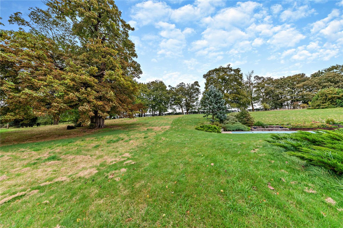 6 bedroom House, The Maltings, West Ilsley, RG20 - Available, Image 3