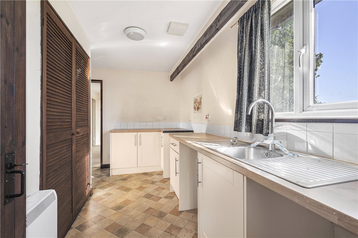 3 bedroom Bungalow, Yarcombe, Honiton, EX14 - Available, Image 4