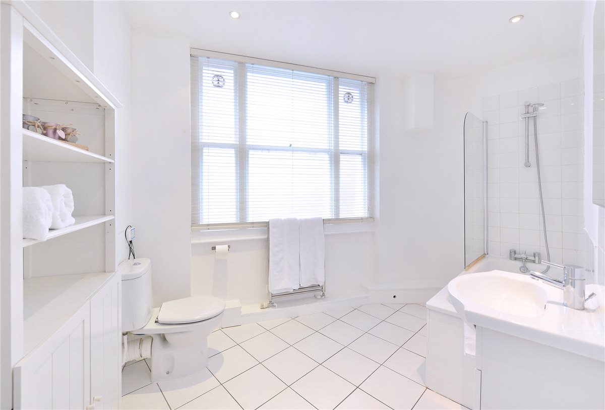 1 bedroom Flat, Hill Street, Mayfair, W1J - Available, Image 4