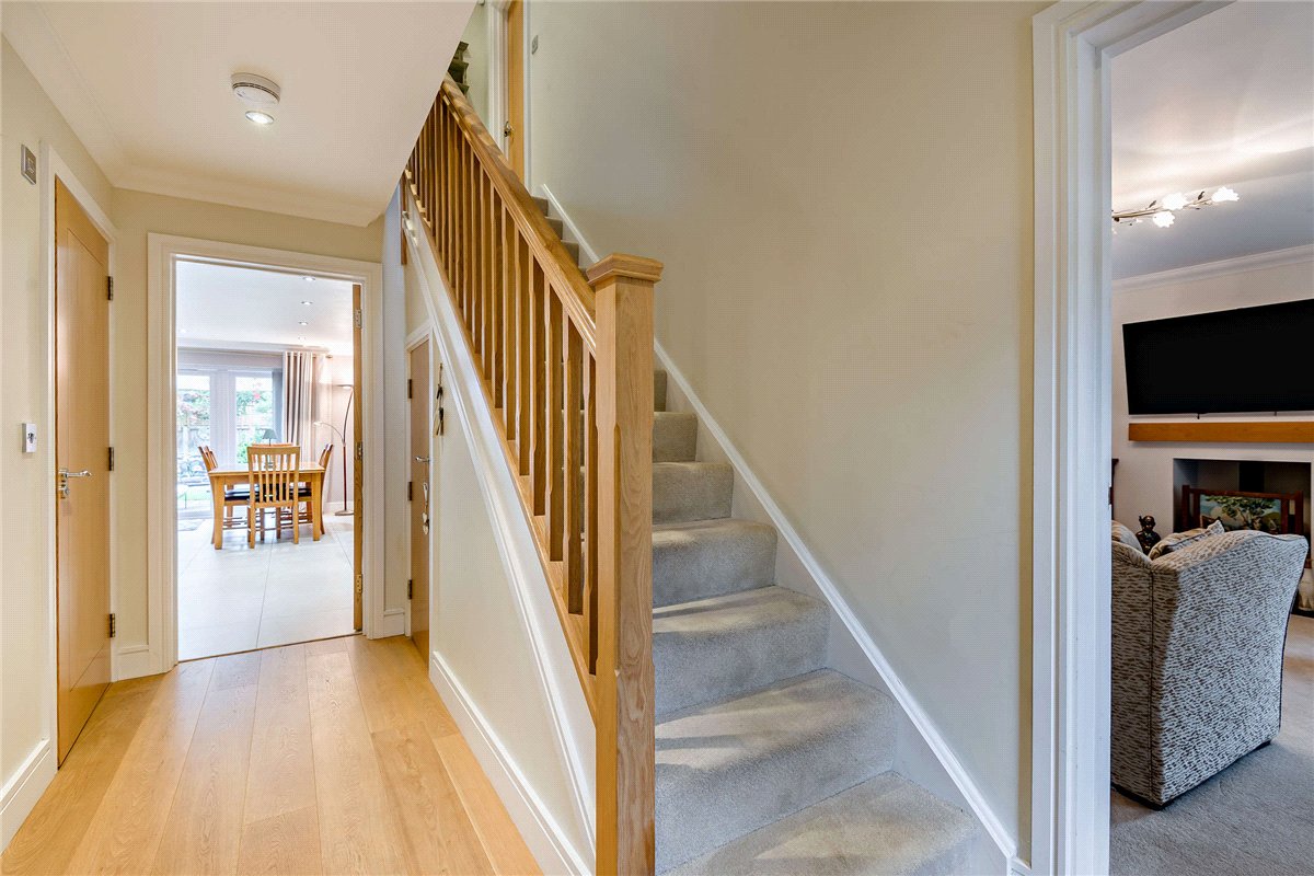 6 bedroom House, Monks Lane, Newbury, RG14 - Available, Image 10