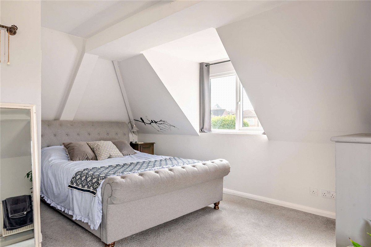 4 bedroom House, Broadlayings, Woolton Hill, RG20 - Sold, Image 7