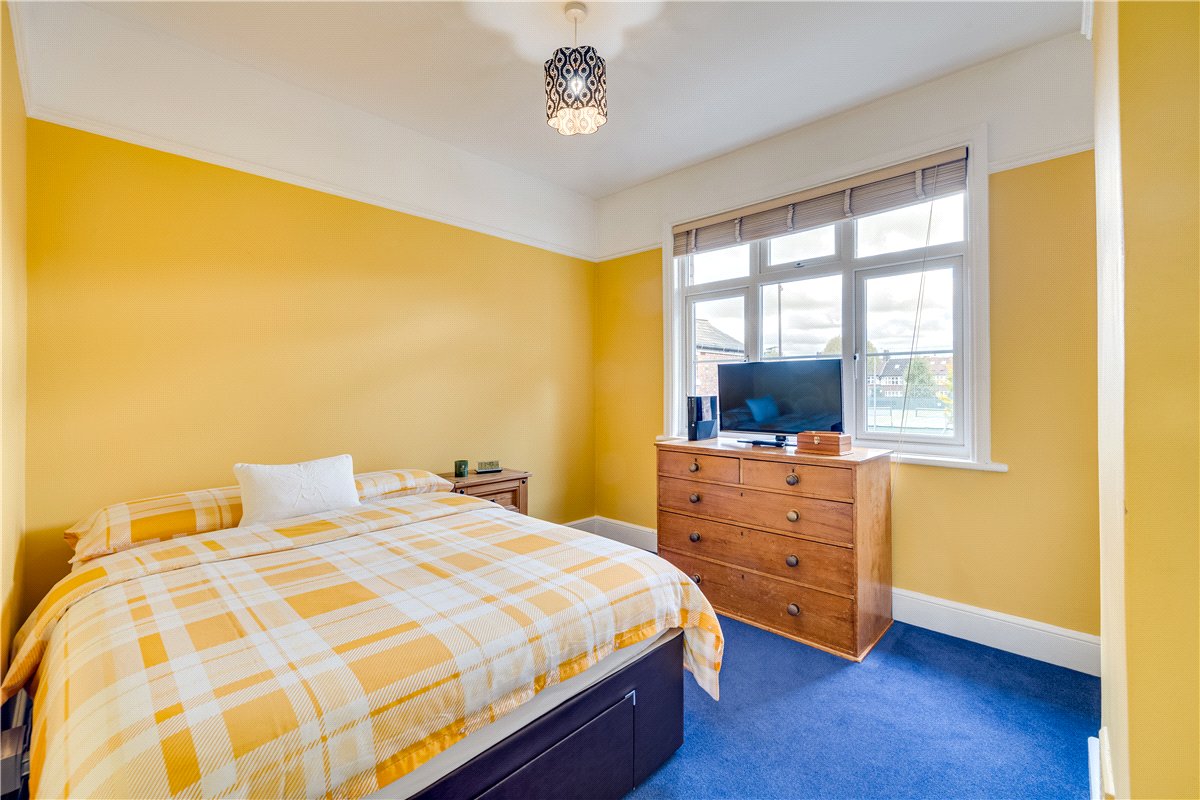 4 bedroom Maisonette, Strickland Row, Earlsfield, SW18 - Available, Image 11