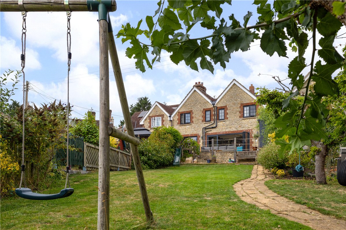 4 bedroom House, Bremhill, Calne, SN11 - Available, Image 30