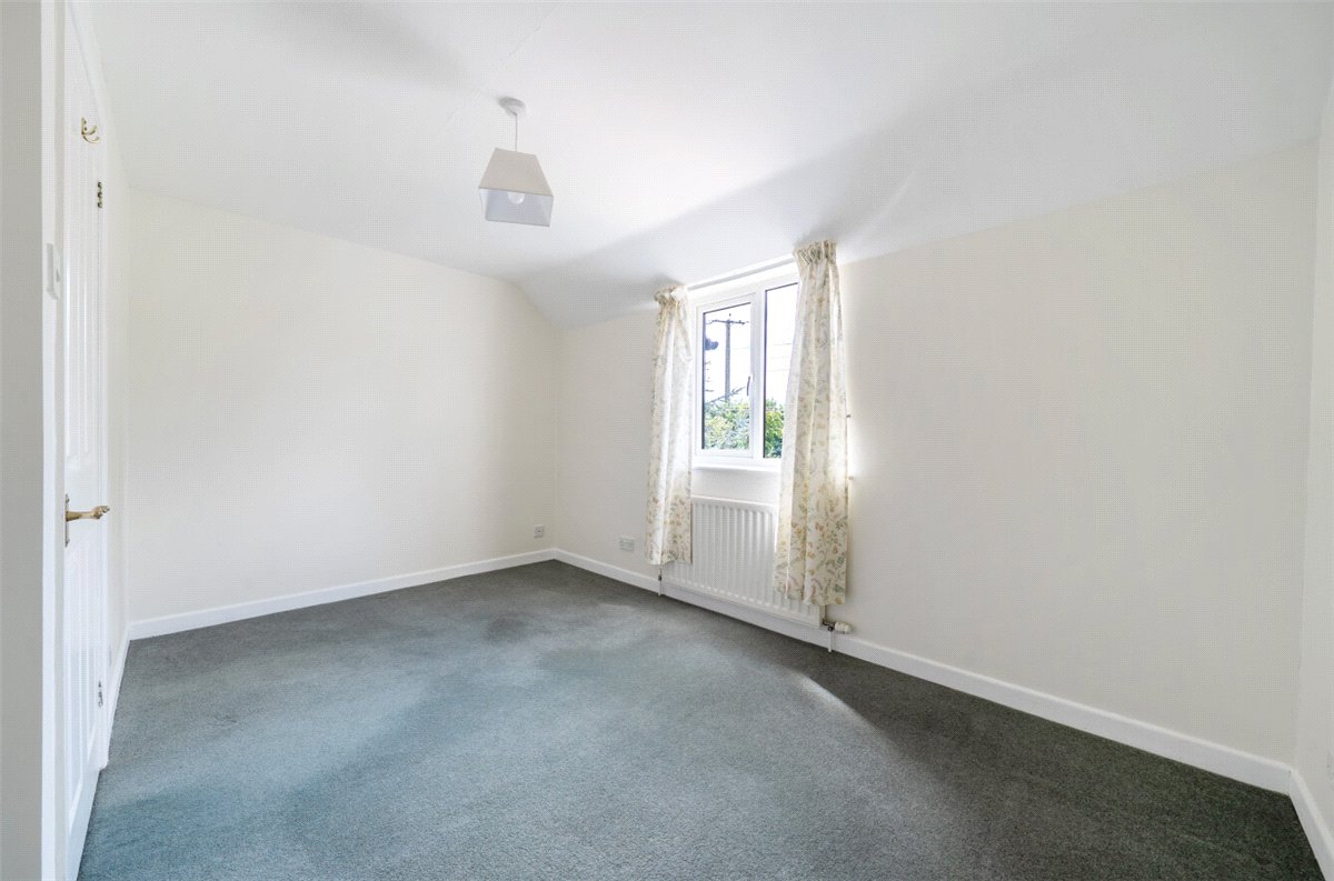 3 bedroom House, Yatesbury, Calne, SN11 - Available, Image 13