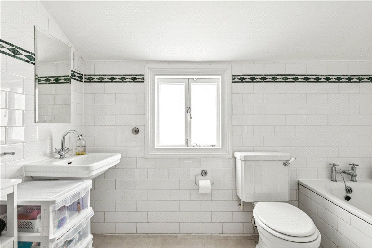 5 bedroom House, Cathles Road, London, SW12 - , Image 7