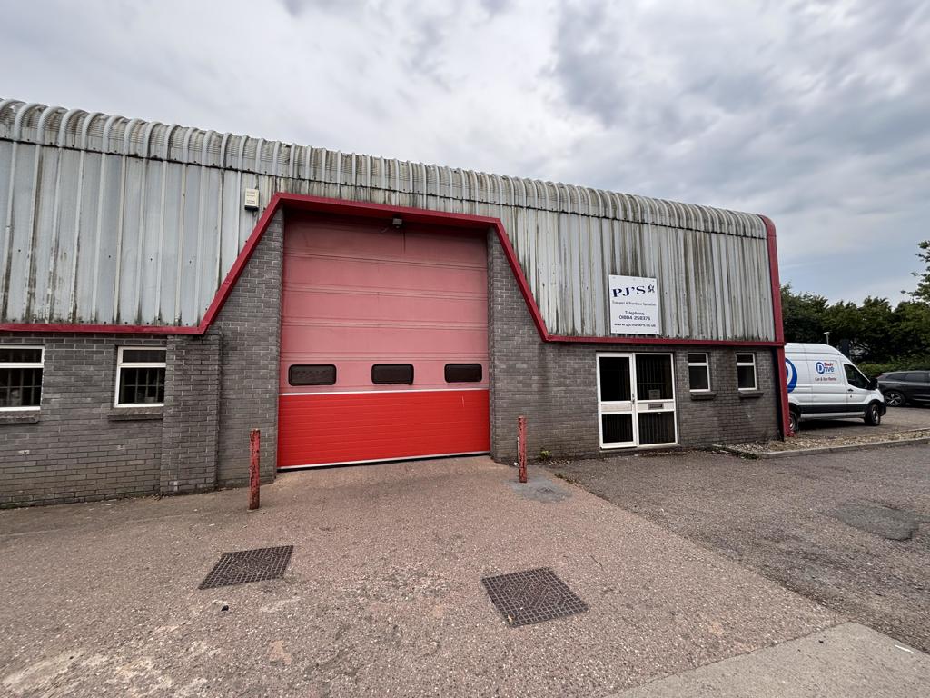 2573 Sq Ft, Lowman Way, Tiverton, EX16 - Sold STC