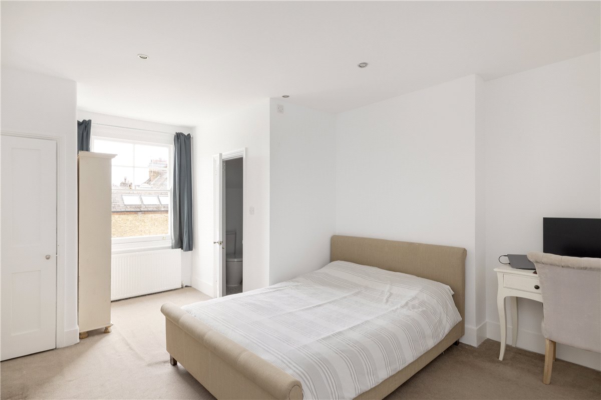 3 bedroom Flat, Mayford Road, London, SW12 - Sold, Image 7