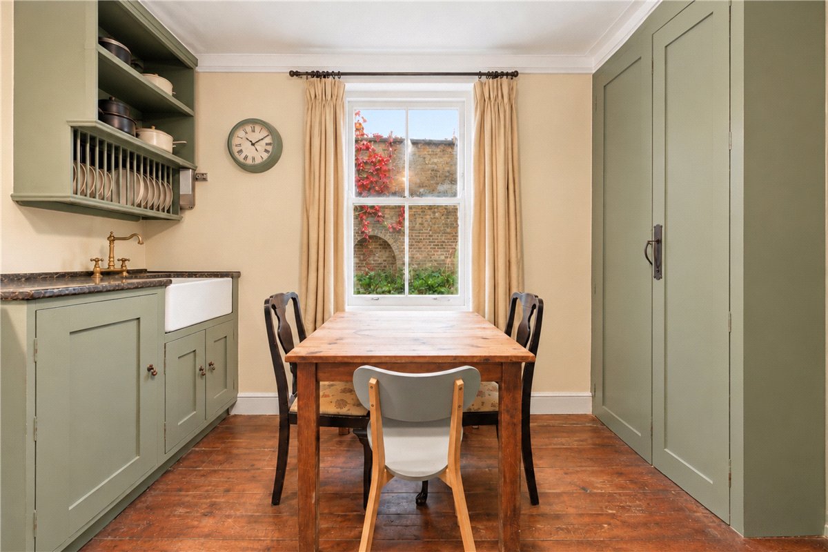 1 bedroom Flat, Queen's Club Gardens, London, W14 - Available, Image 8