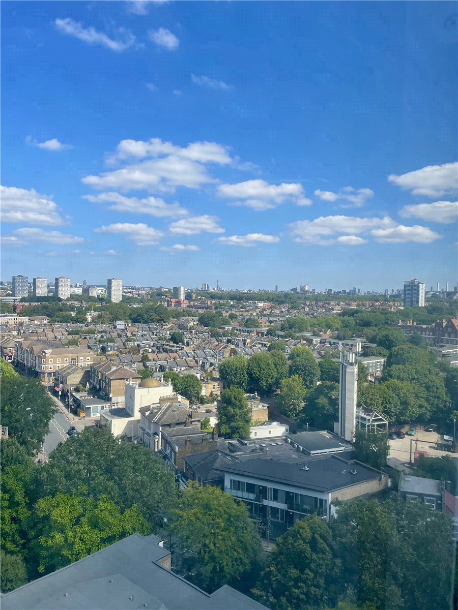 2 bedroom Flat, Eagle Heights, Bramlands Close, Battersea, SW11 - Sold, Image 3