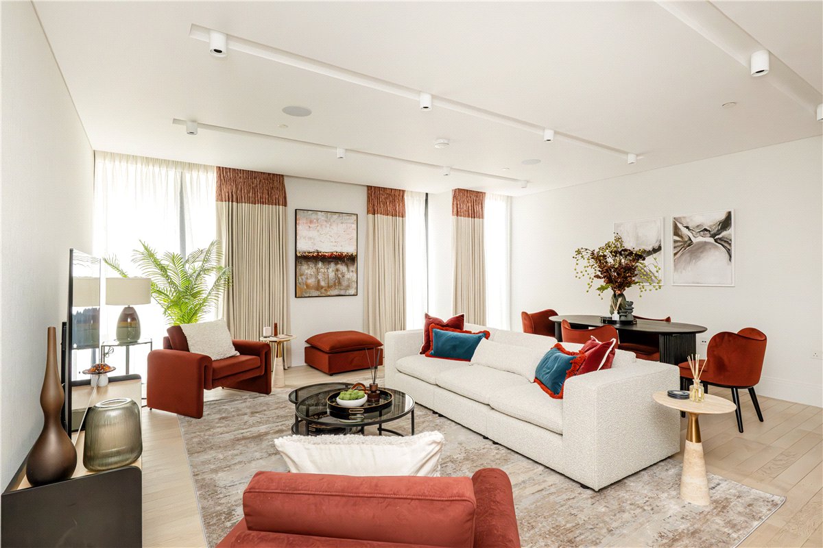 2 bedroom Flat, Cork Street, Mayfair, W1S - Available, Image 3