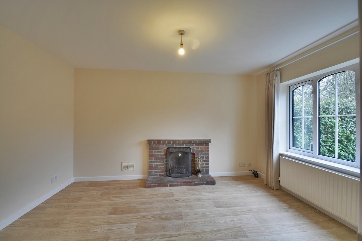 3 bedroom House, Ecchinswell, Newbury, RG20 - Let Agreed, Image 3