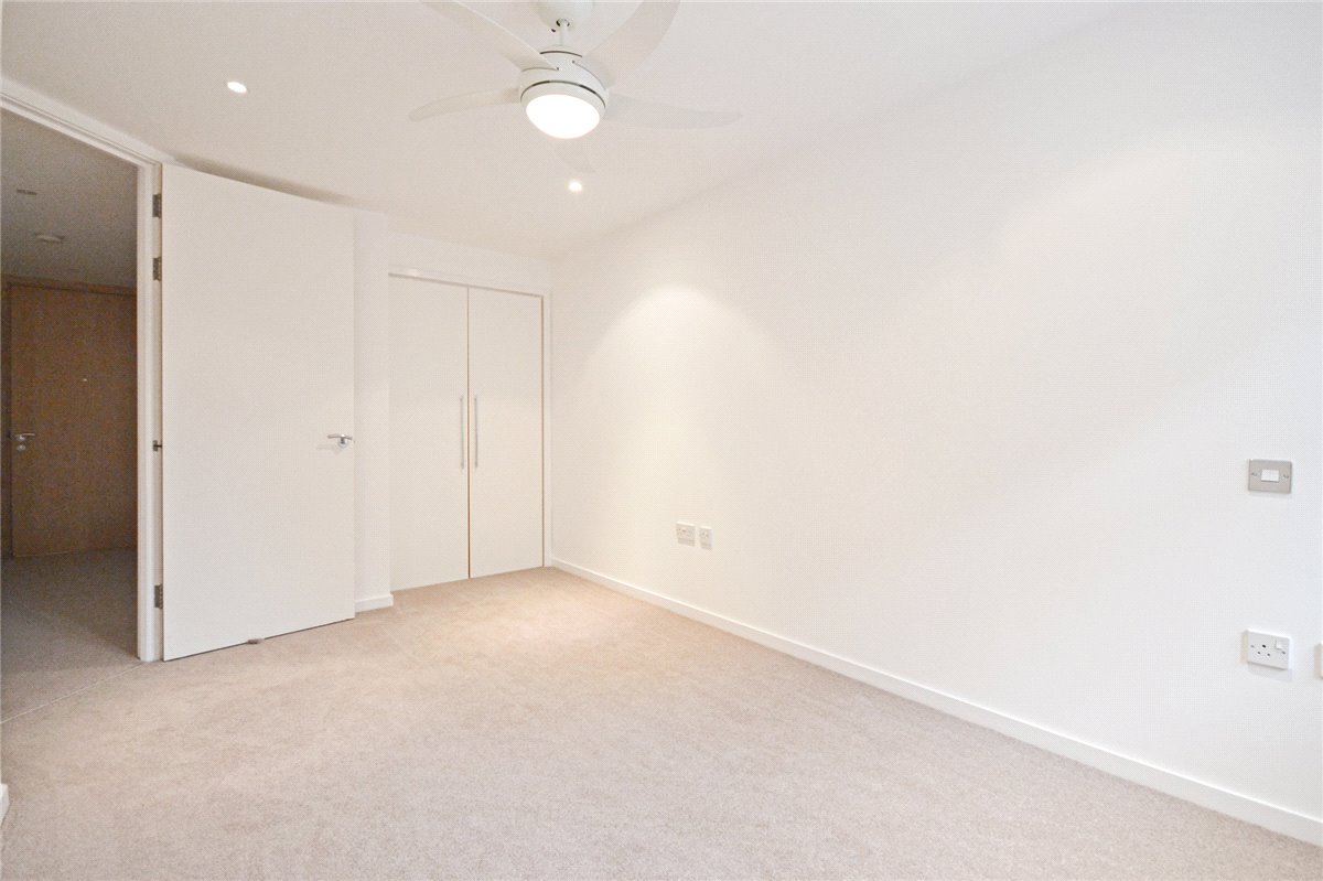 1 bedroom Flat, The Belvedere, Homerton Street, CB2 - , Image 5