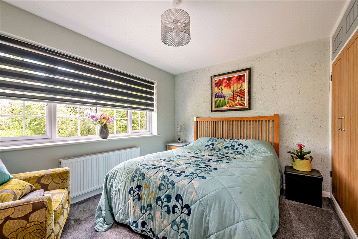 4 bedroom House, Ashford Hill Road, Headley, RG19 - Available, Image 14