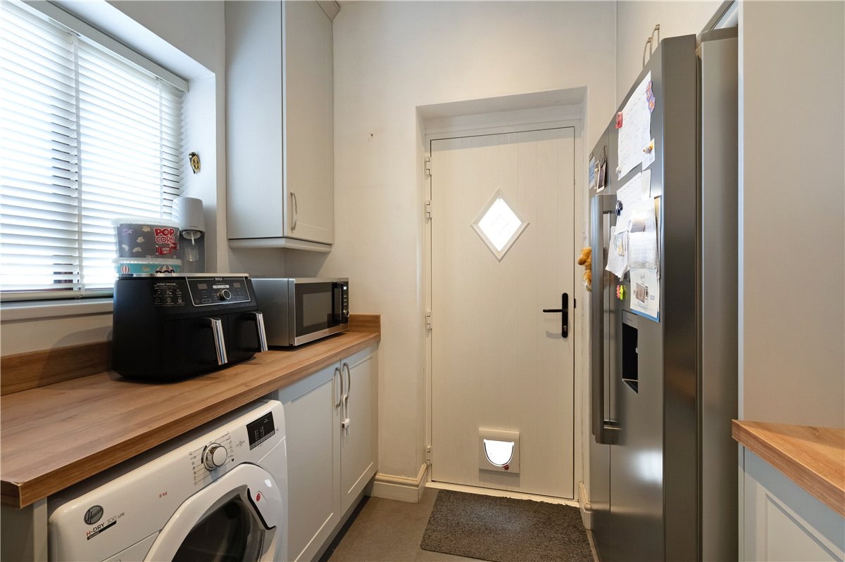 5 bedroom House, Back Lane, Riccall, YO19 - Available, Image 9